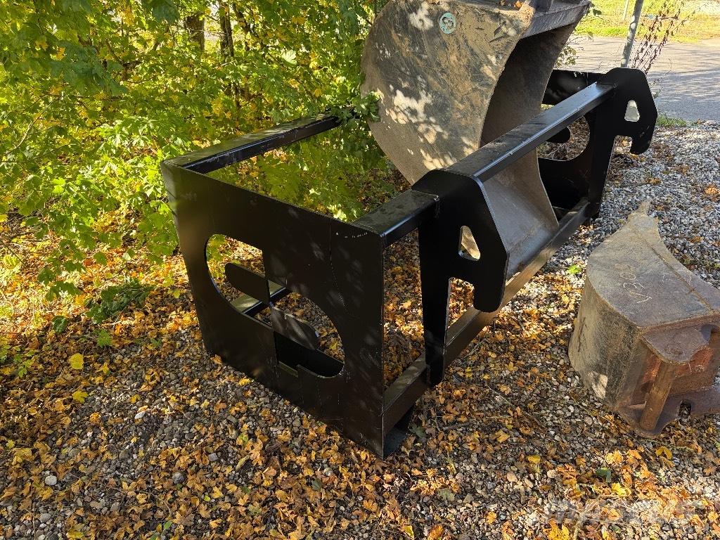 Takeuchi TB 260 履带挖掘机