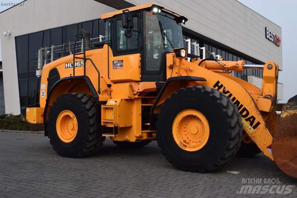 Hyundai HL 965 轮式装载机