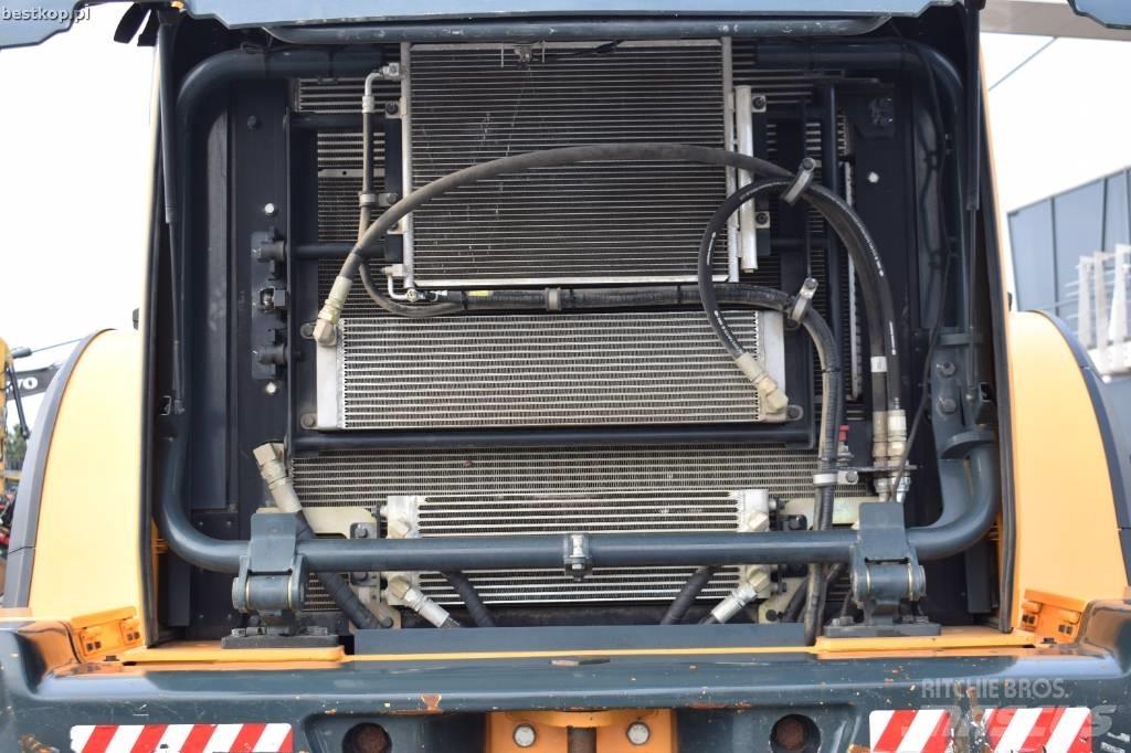 Hyundai HL 965 轮式装载机