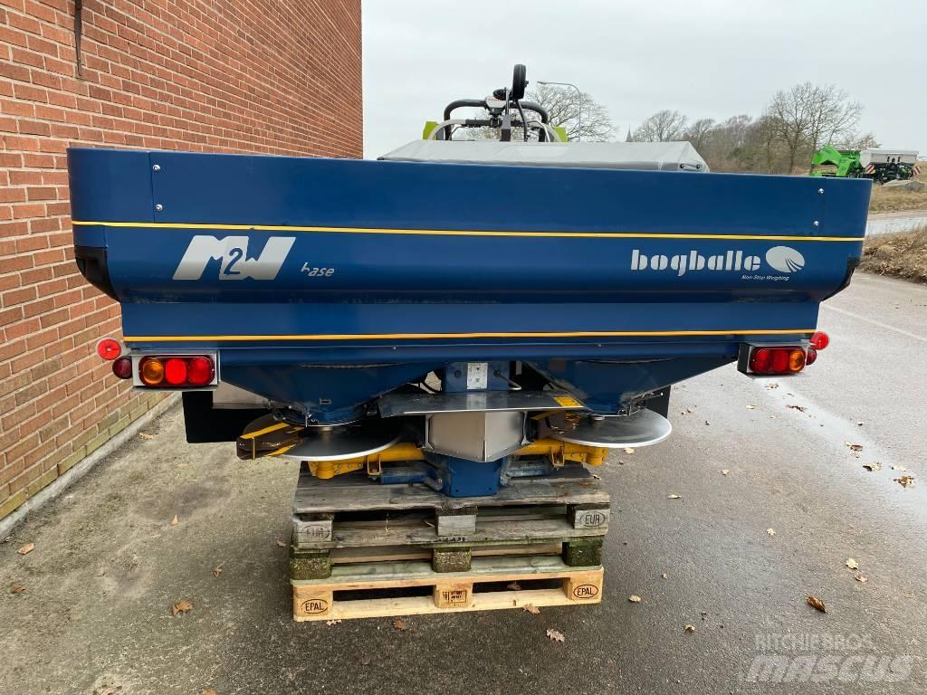 Bogballe M2W Q 矿物肥料撒播机
