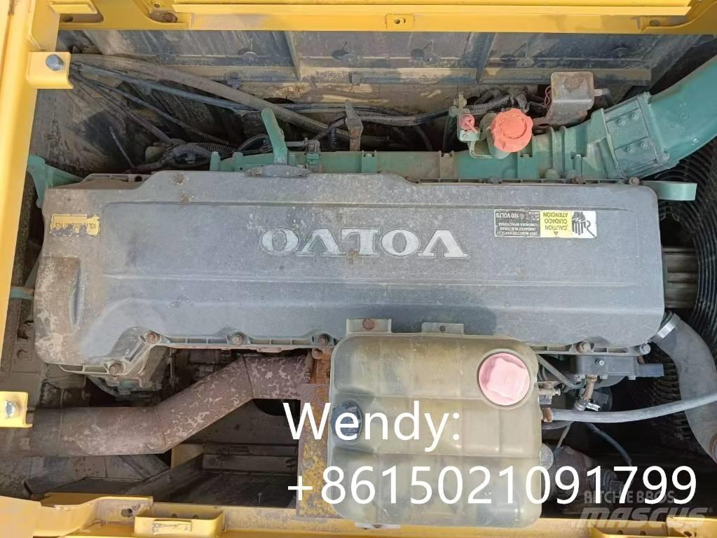 Volvo EC 480 小型挖掘机
