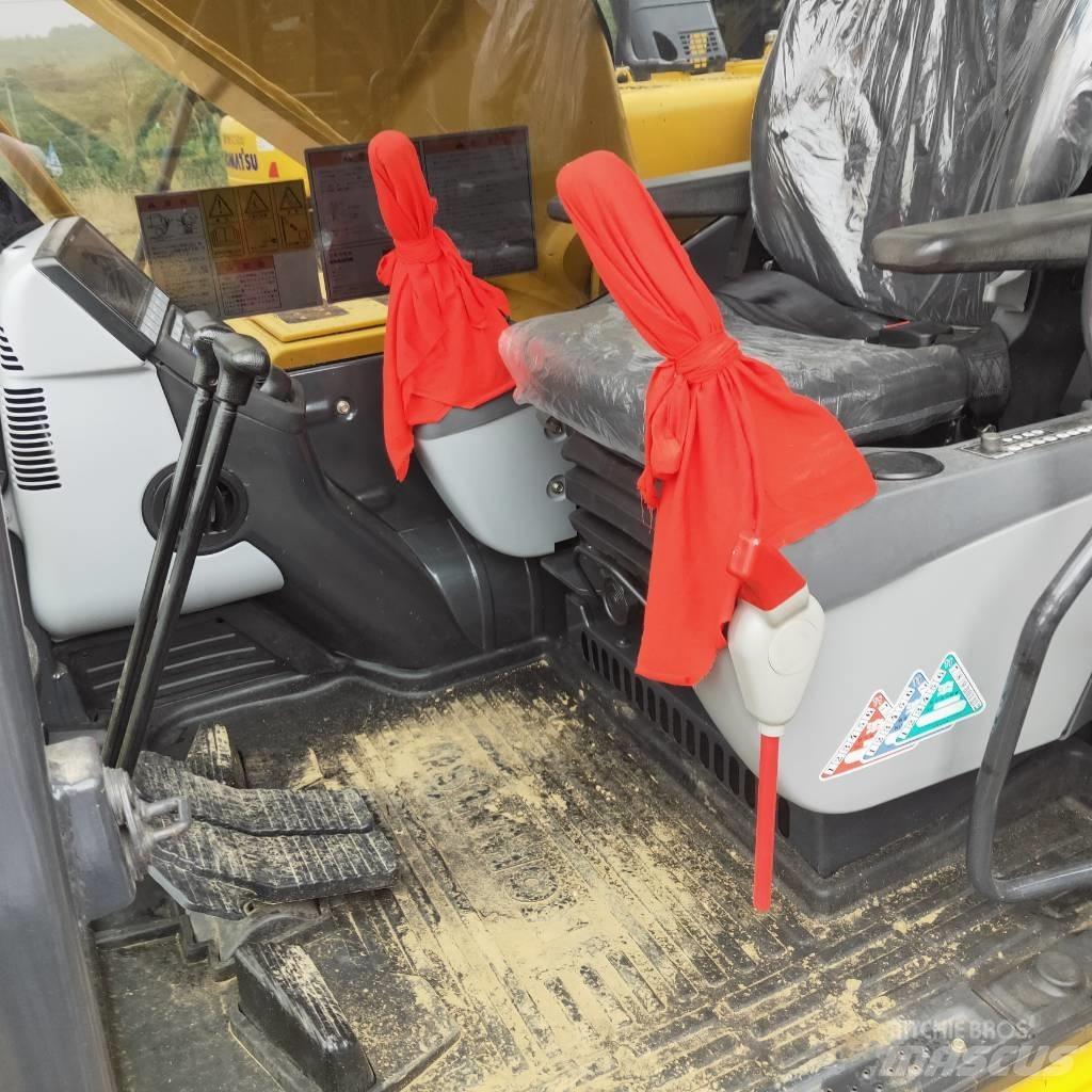 Komatsu PC200-8 履带挖掘机