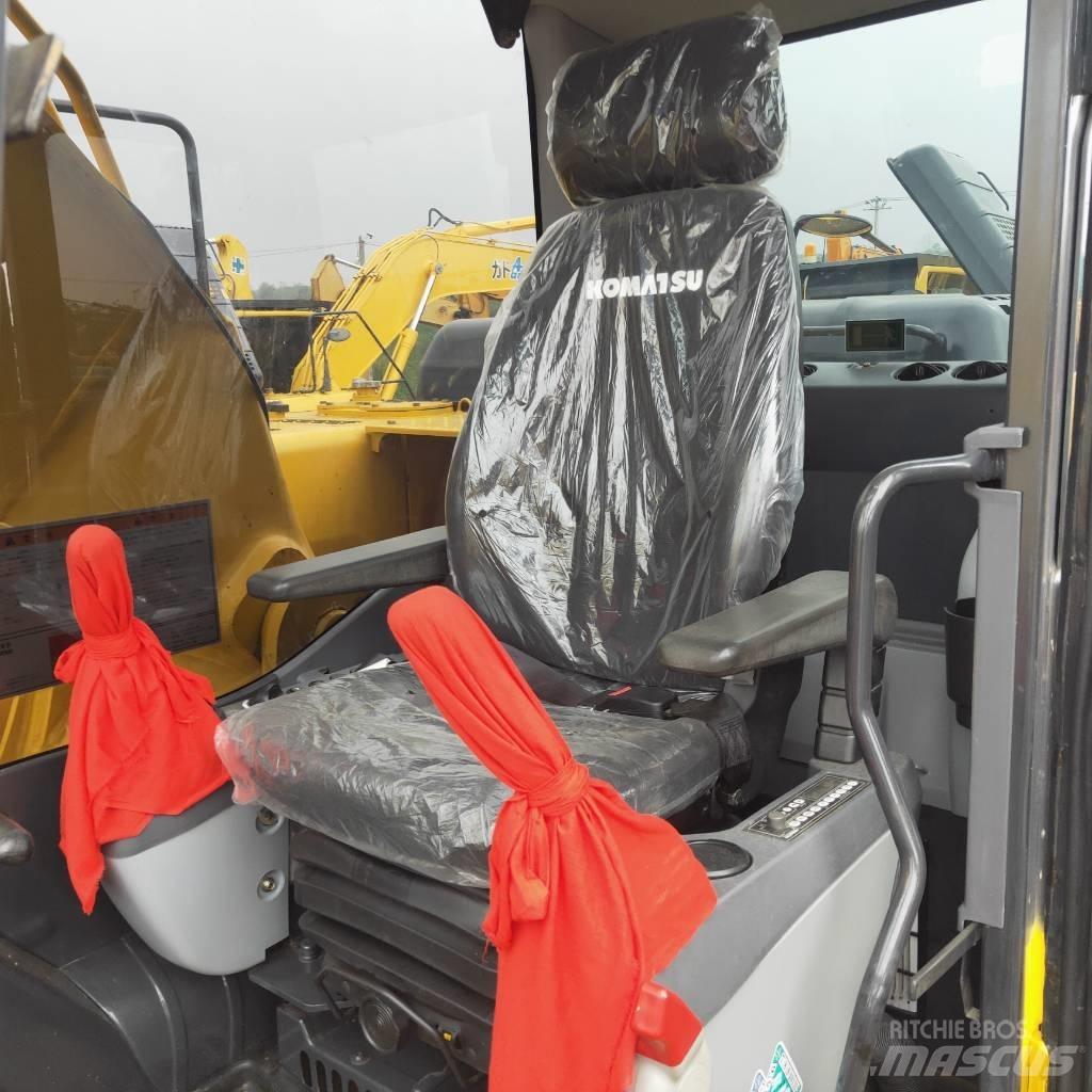 Komatsu PC200-8 履带挖掘机