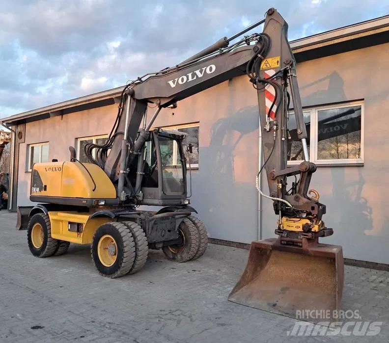 Volvo EW 140 轮式挖掘机