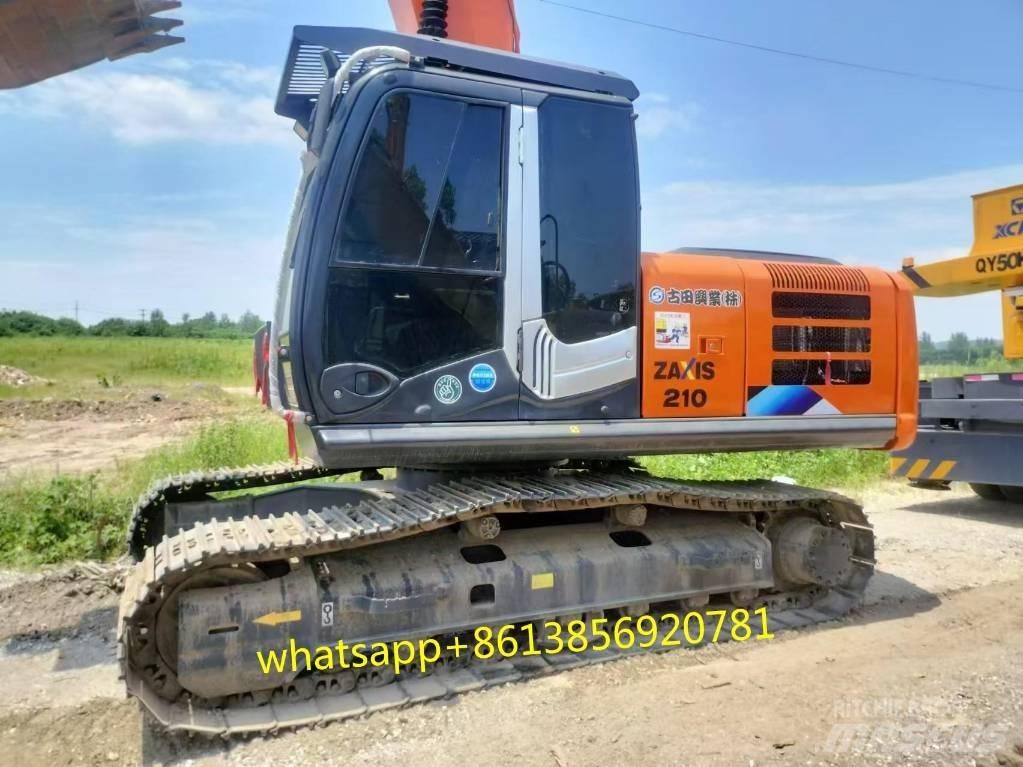 Hitachi ZX 210 履带挖掘机