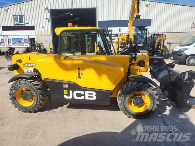 JCB 525-60 伸缩臂叉装车|叉装车