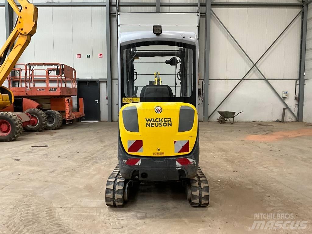 Neuson ET 18 小型挖掘机