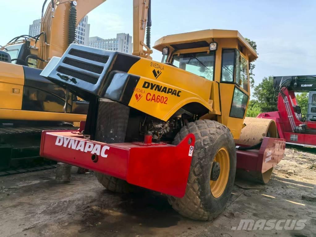 Dynapac CA 602 D 单轮压路机