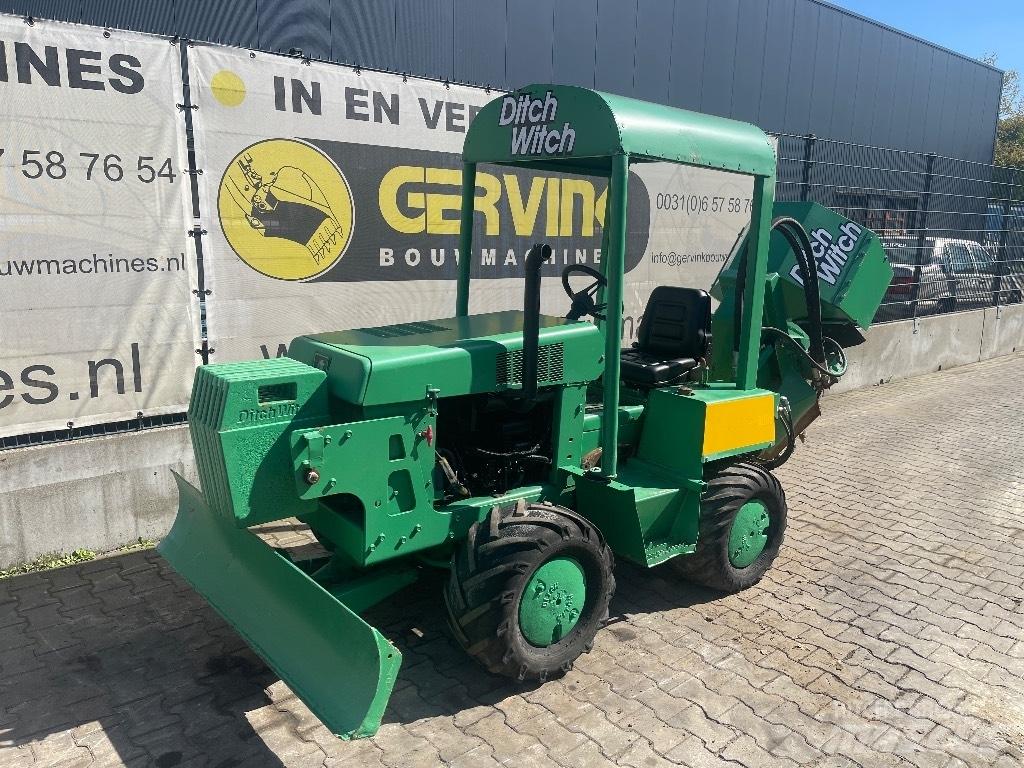Ditch Witch 3500 DD 挖沟机
