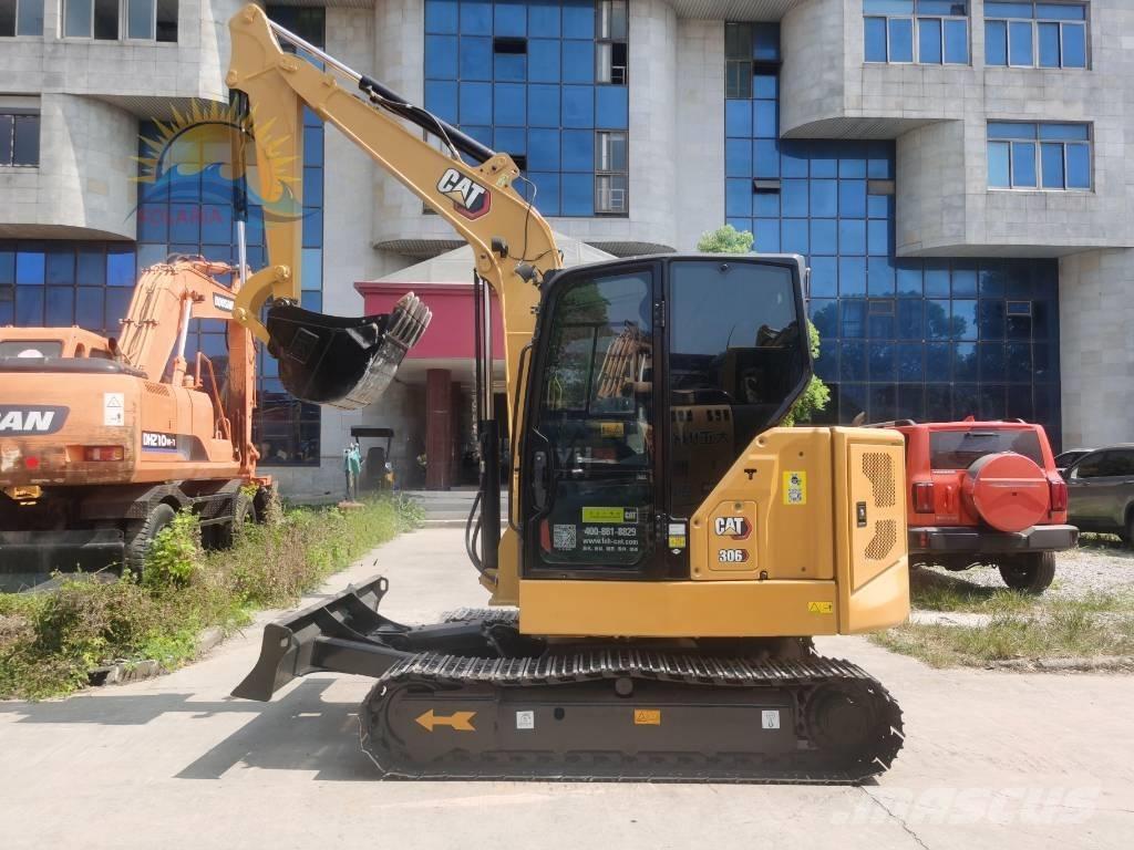 CAT 306 小型挖掘机