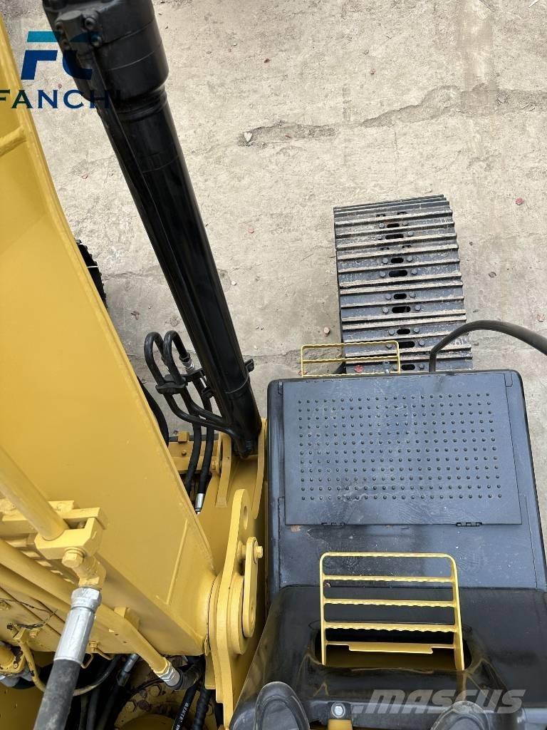 CAT CAT320D 履带挖掘机