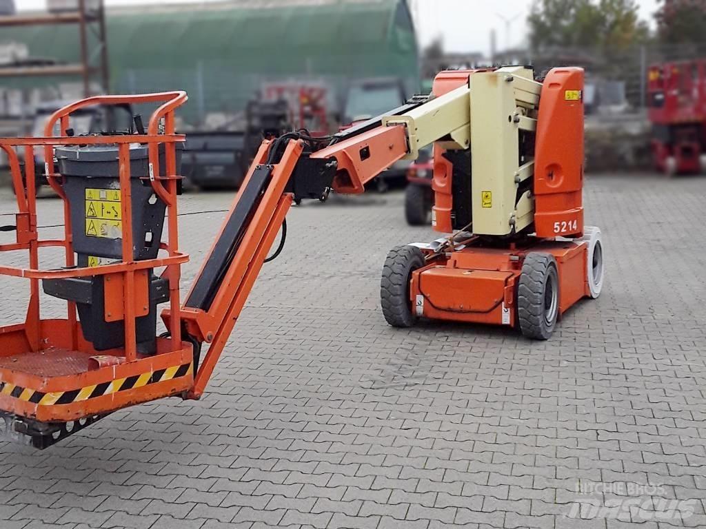 JLG E 300 AJP 曲臂高空工作平台