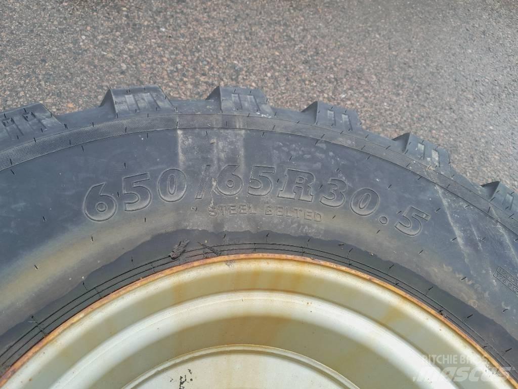 BKT 650/60R30,5 Hjul 轮胎、车轮、轮圈