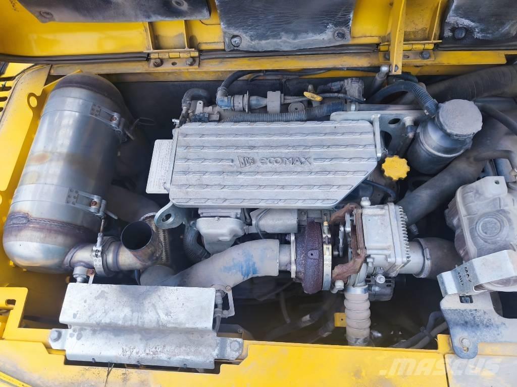 JCB JS 160 W 轮式挖掘机