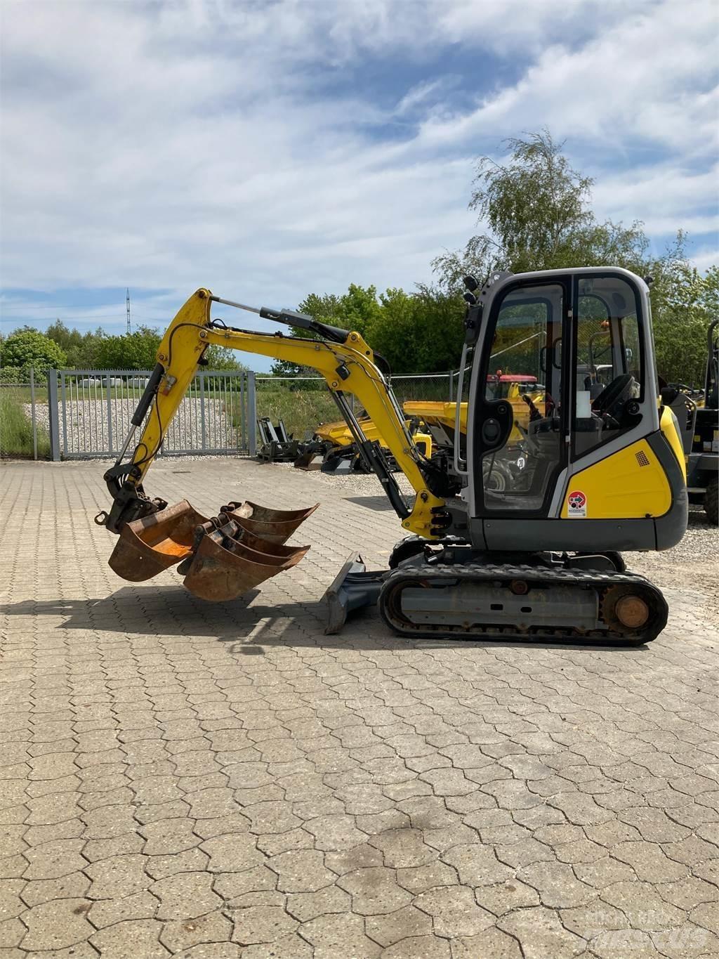 Wacker Neuson ET24 小型挖掘机