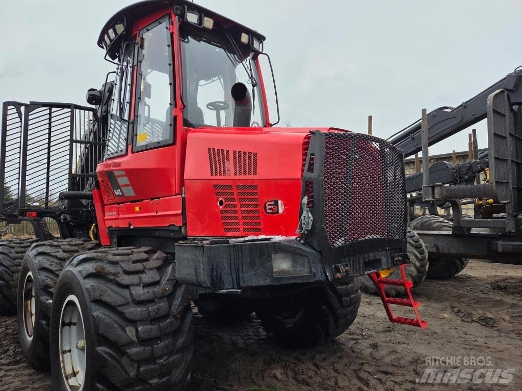 Komatsu 845 集运机
