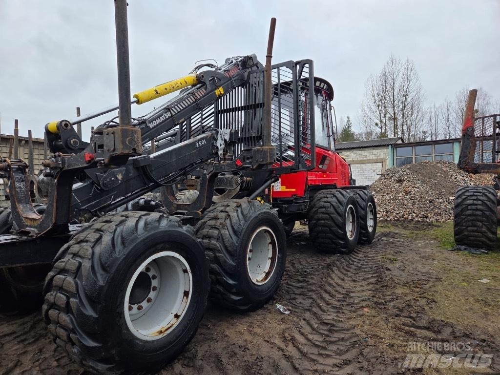 Komatsu 845 集运机