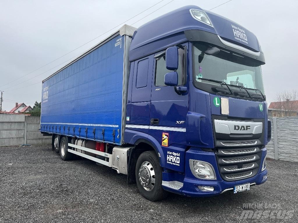 DAF Xf 106 FAR 篷布货车