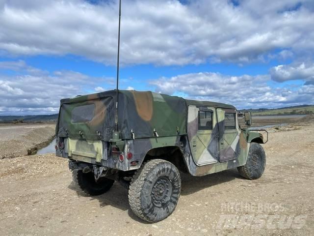 Hummer H 1 汽车