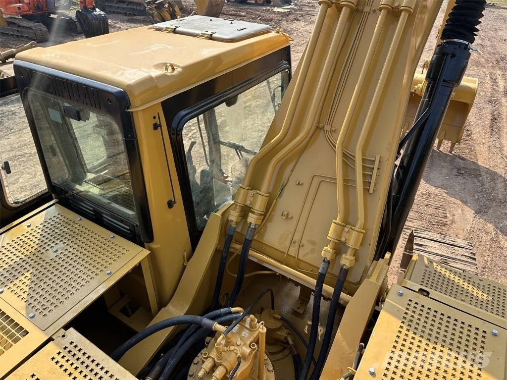 CAT 330 B L 履带挖掘机
