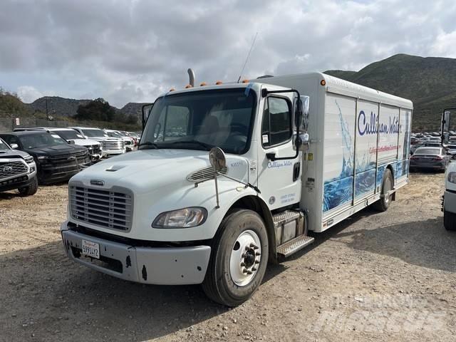 Freightliner M2 饮料运输车