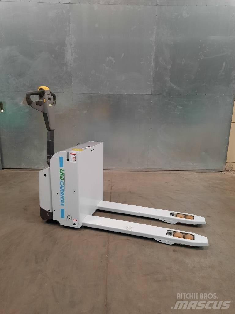 UniCarriers PLL 200 手摇升降机