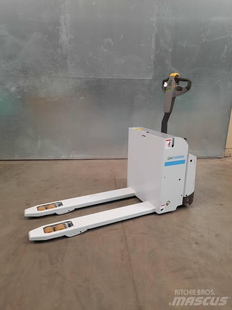 UniCarriers PLL 200 手摇升降机