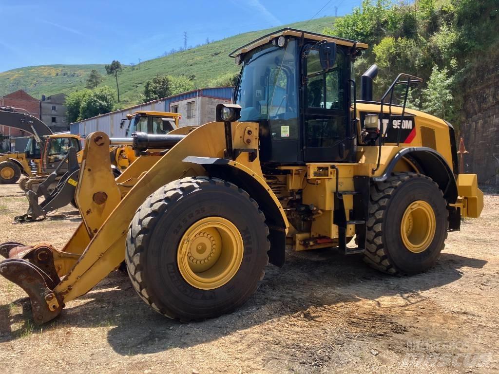 CAT 950 M 轮式装载机