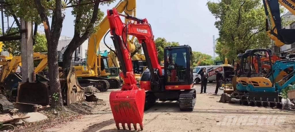 Kubota KX 183 中型挖掘机