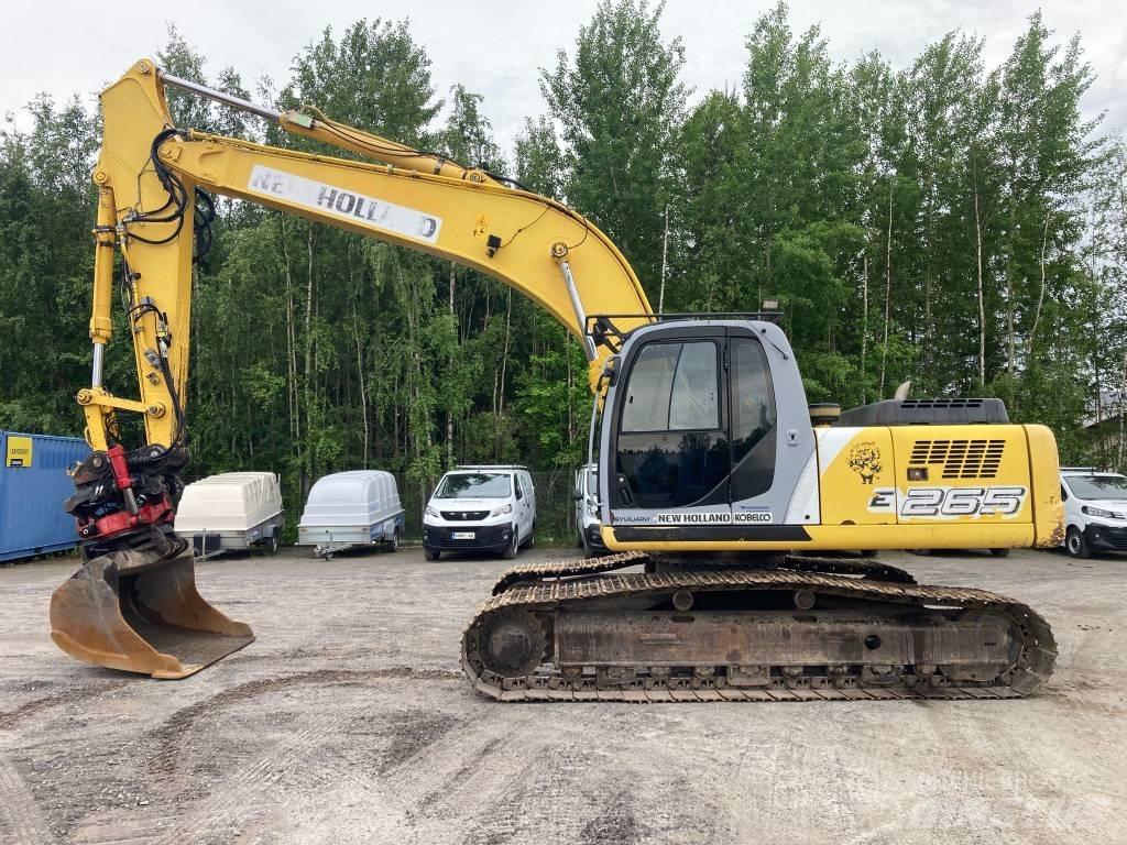 New Holland E 265 LC 履带挖掘机