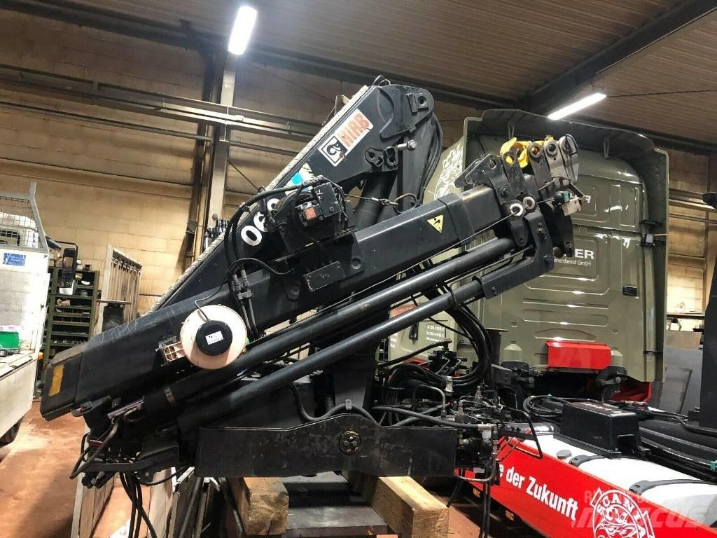 Hiab 060-3 随车折臂吊