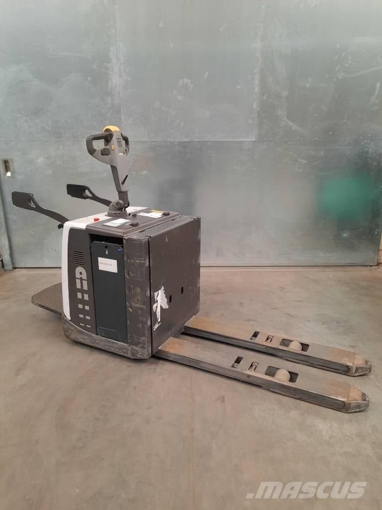 UniCarriers PMR200P 电动搬运车