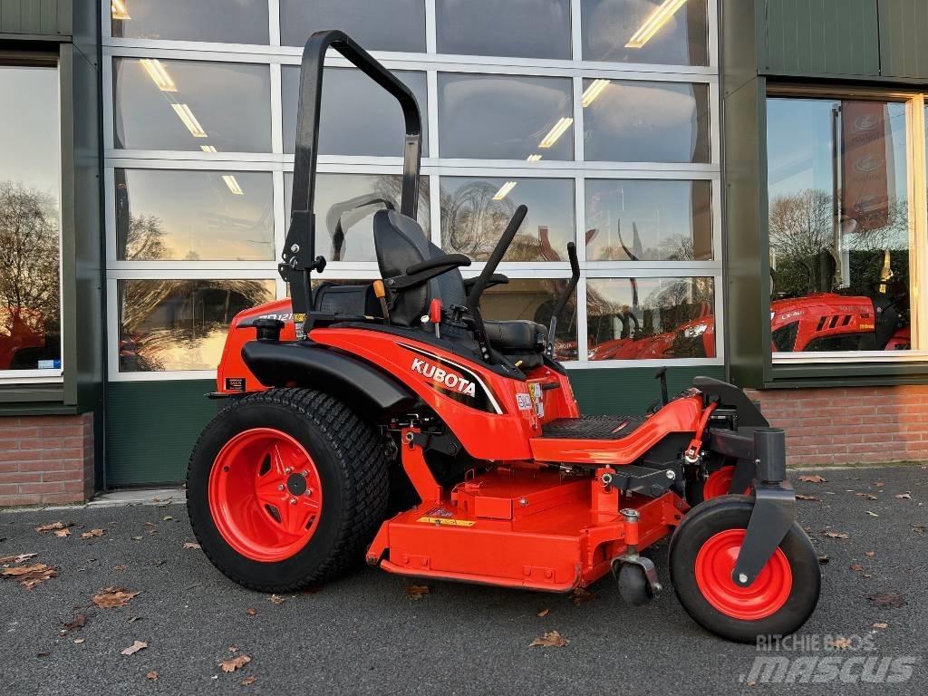 Kubota ZD 1211 骑乘式割草机