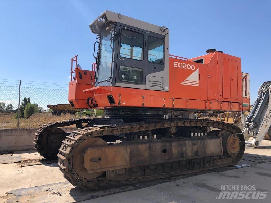 Hitachi EX 1200-5 D 履带挖掘机