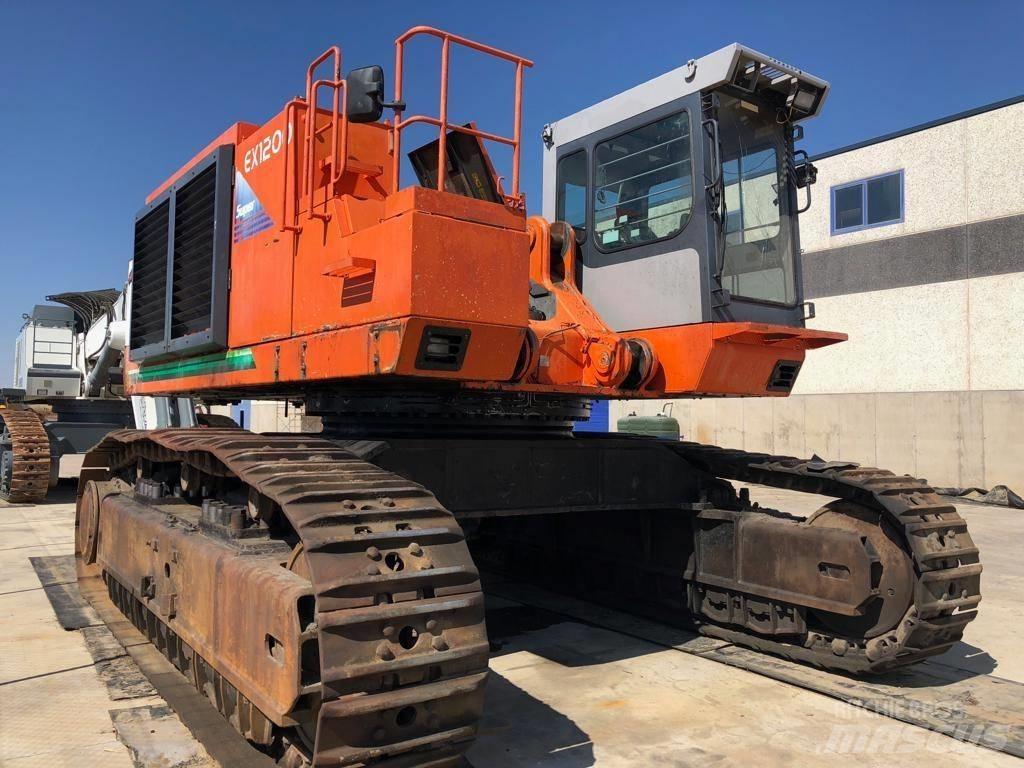 Hitachi EX 1200-5 D 履带挖掘机