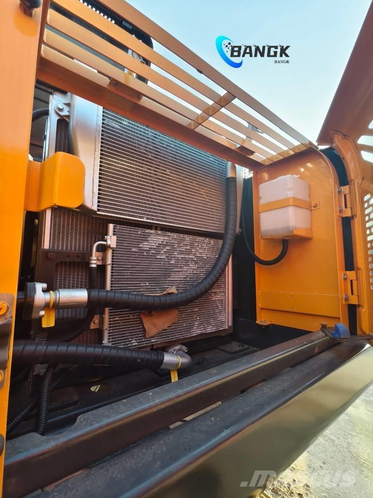 Hyundai 305LC-9T 履带挖掘机