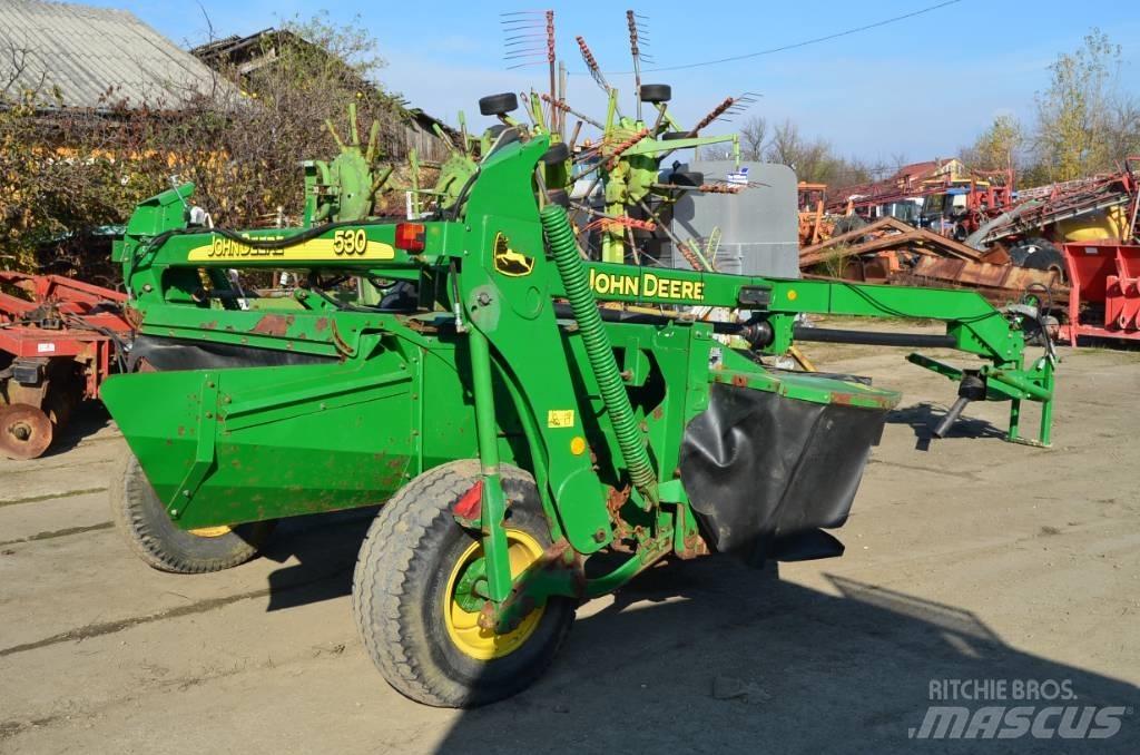 John Deere 530 割草机