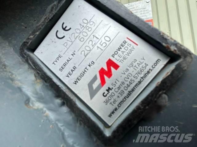  Trilblok CW 0 振动打桩锤
