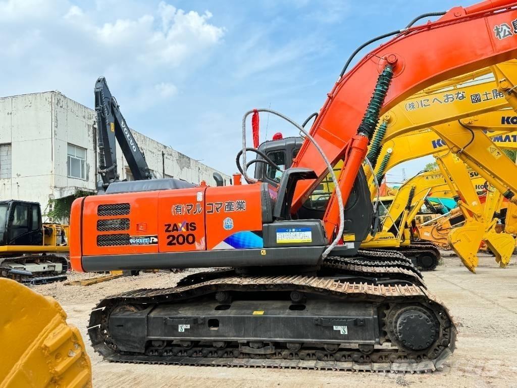 Hitachi ZX 200 履带挖掘机