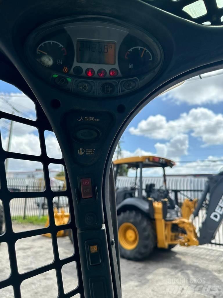Bobcat T 550 滑移装载机