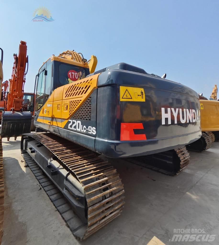 Hyundai R220LC-9S 履带挖掘机