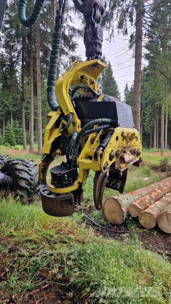 John Deere 1270 G 收割机
