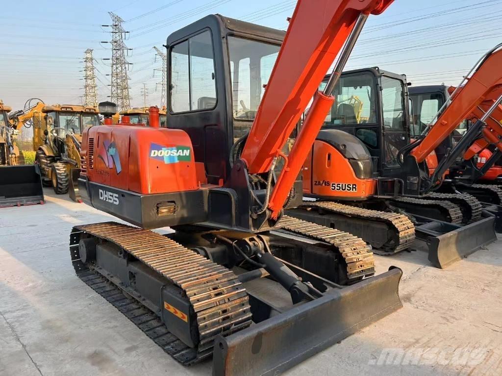 Doosan DH 55 小型挖掘机