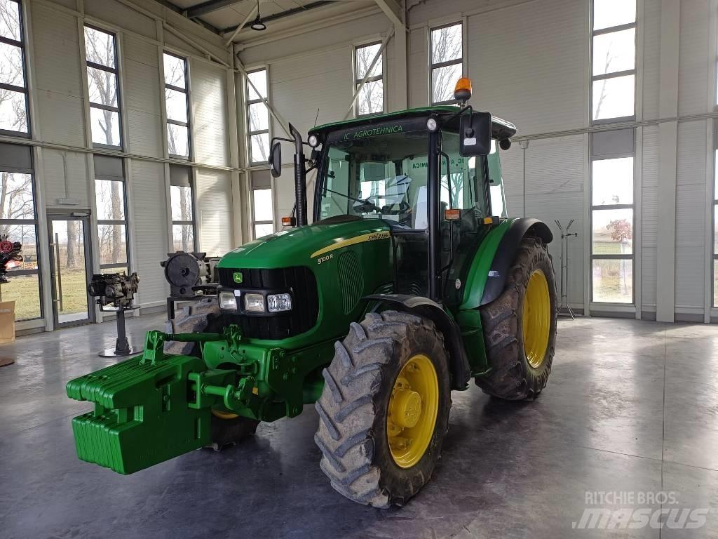 John Deere 5100 R 拖拉机/农用车