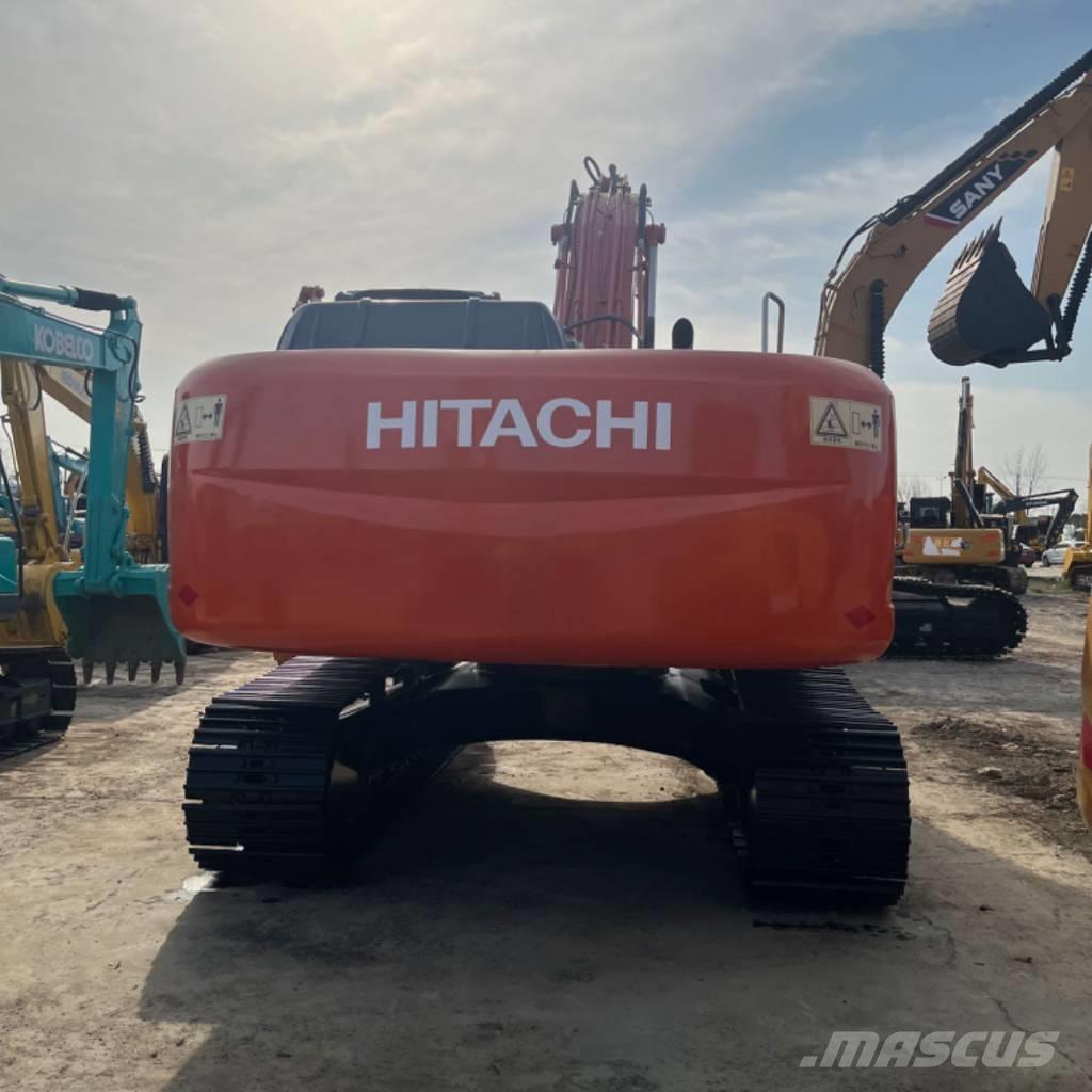 Hitachi ZX 240 履带挖掘机