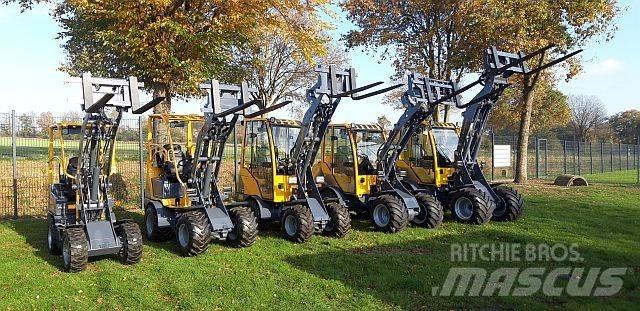 Eurotrac W10 前装载和挖掘机