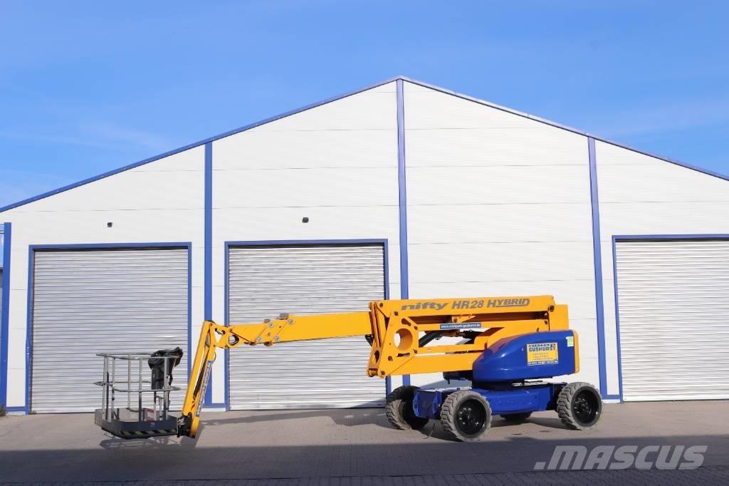 Niftylift HR28 Hy4x4 曲臂高空工作平台