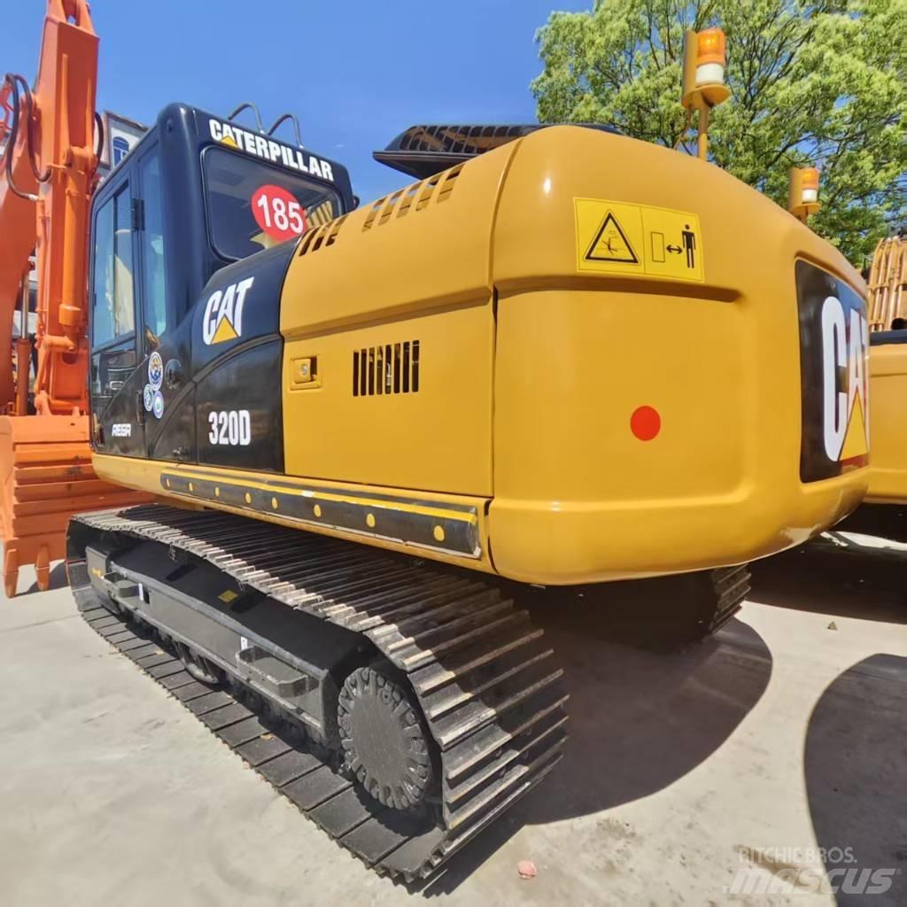CAT 320 D 履带挖掘机