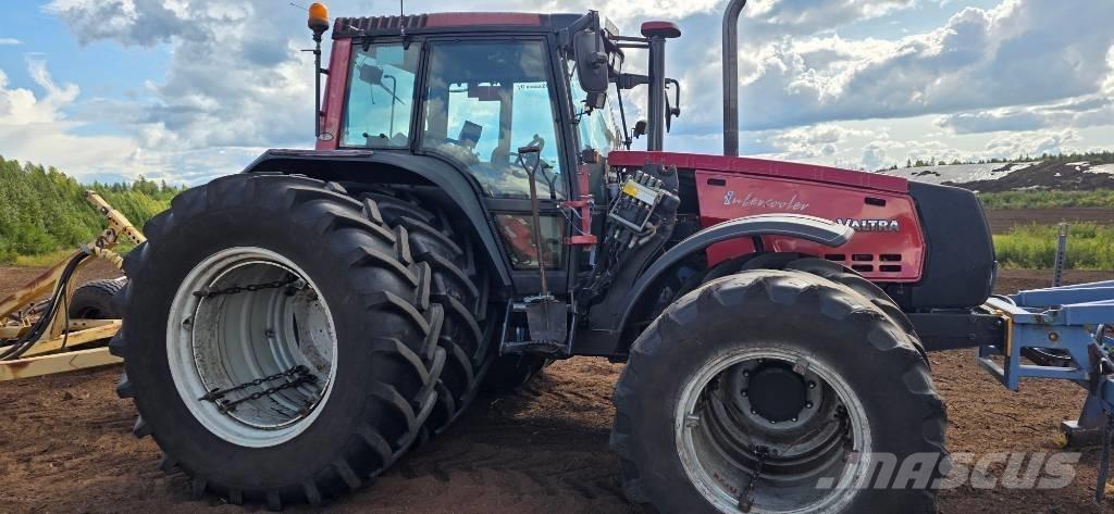 Valtra 8950 Hitec 拖拉机/农用车