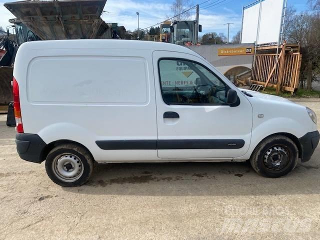 Renault Kangoo 大型面包车